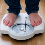 При дефиците калорий - почему лишний вес не уходит?